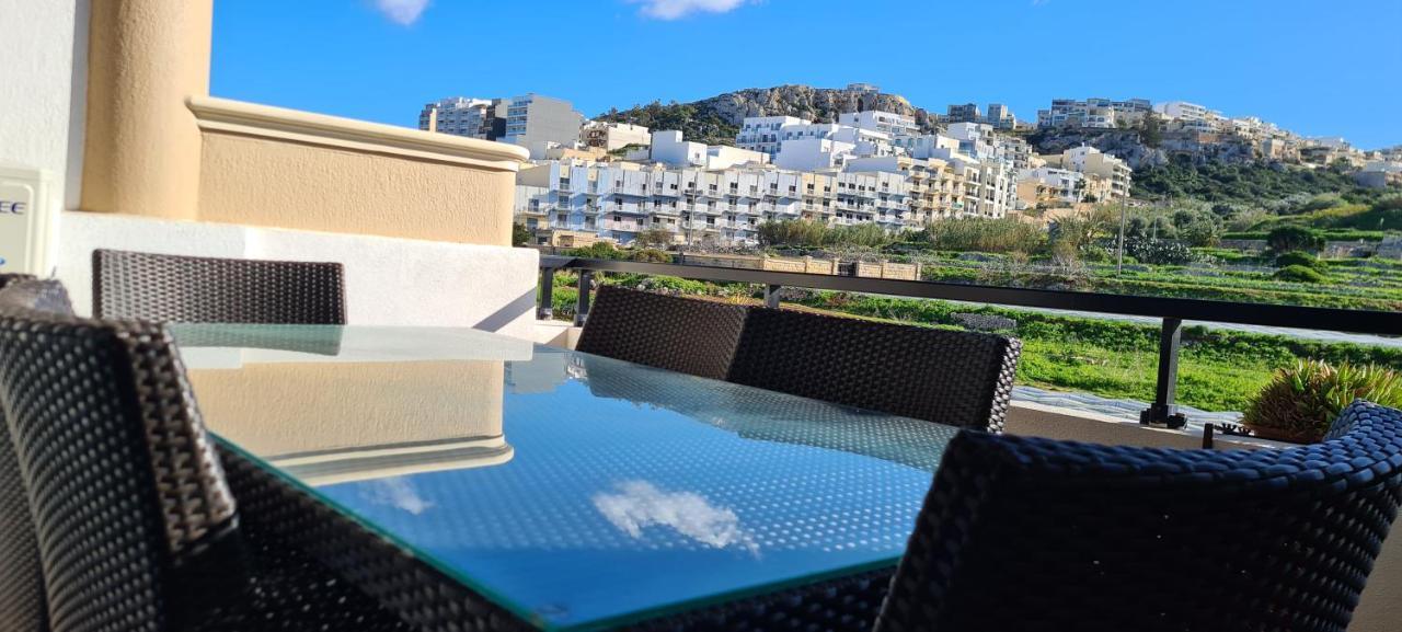 Mellieha Bay 3 Bedroom Apartment " Bliss On The Bay " Buitenkant foto
